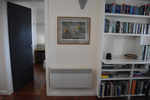 Beachside Taroona With Spa - Accommodation Gold Coast 11