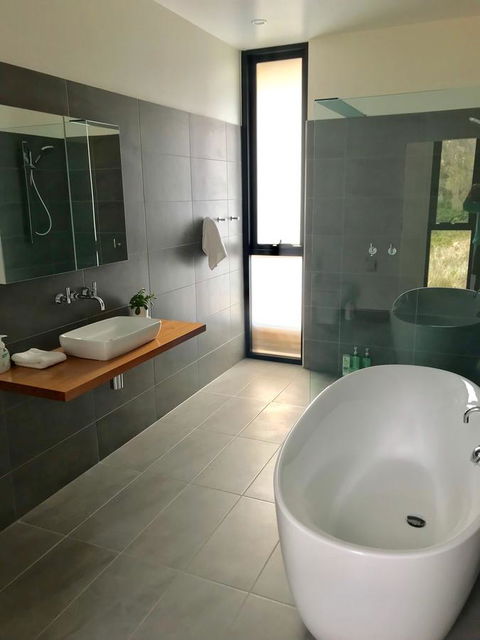 Blessington Beach Retreat - 1 Gold Coast 19
