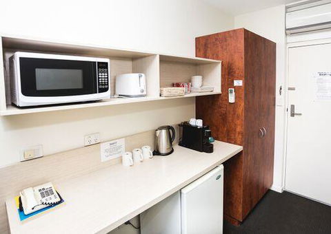 Shoreline Hotel - Accommodation Gold Coast 29
