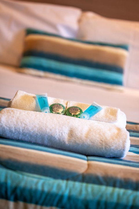 Kingston Hotel - 1 Gold Coast 11