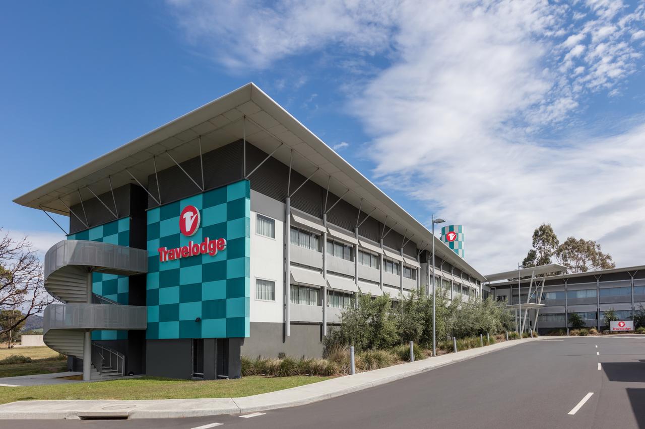Cambridge TAS Accommodation Gold Coast