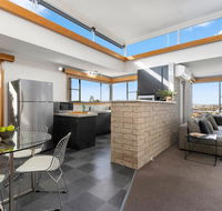 That '70s House - 1 Gold Coast
