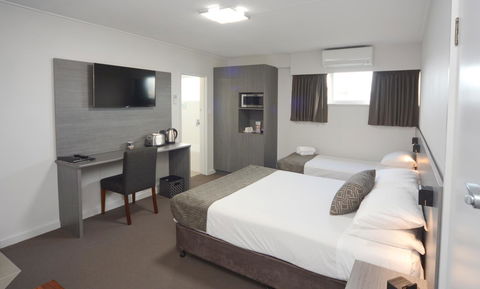 Bridge Hotel - 1 Gold Coast 5