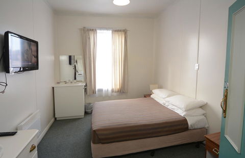 Bridge Hotel - 1 Gold Coast 14