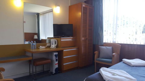 Mt Lyell Motor Inn - Gold Coast 4U 32