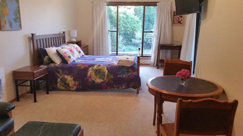 Beezneez B&B - Accommodation Gold Coast 2