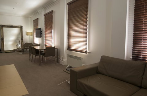 Ikon Hotel - Accommodation Gold Coast 13