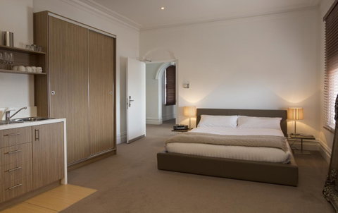 Ikon Hotel - Accommodation Gold Coast 11