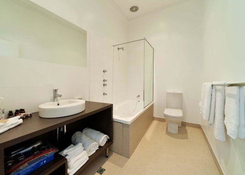 Ikon Hotel - Accommodation Gold Coast 18