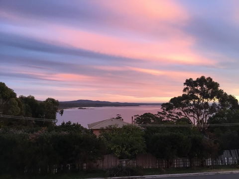 GRANITE BEACH HOUSE @ Bay Of Fires - Gold Coast 4U 0