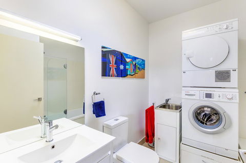 Bellerive Marina View Apartments No 28 - Accommodation Gold Coast 8