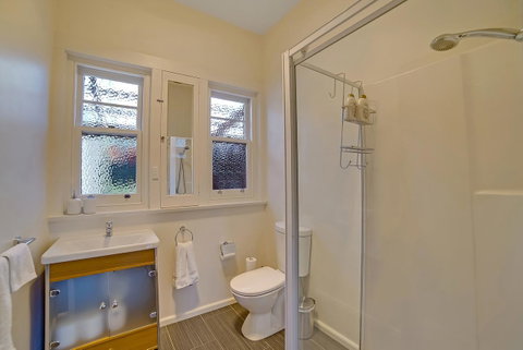 Gorgeous Hobart Accommodation - Park On Park - New Town - Accommodation Gold Coast 42
