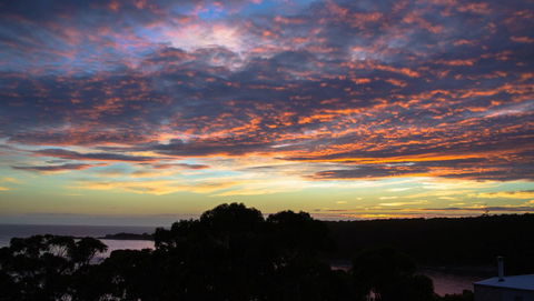 BAY OF FIRES SEACHANGE Ocean Frontage - Accommodation Gold Coast 17