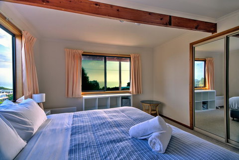 Zenith - Accommodation Gold Coast 13