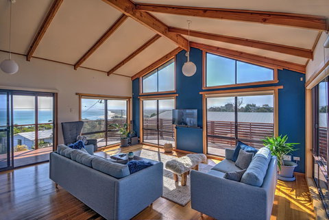 Zenith - Accommodation Gold Coast 10