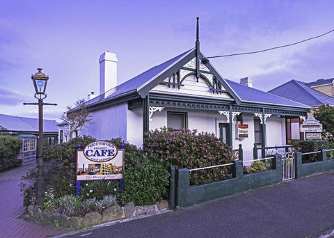 Touchwood Cottages - Accommodation Gold Coast 5