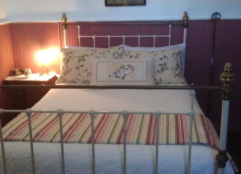 Touchwood Cottages - Accommodation Gold Coast 25