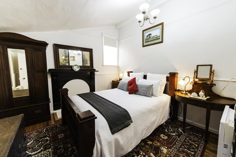 Touchwood Cottages - Accommodation Gold Coast 13