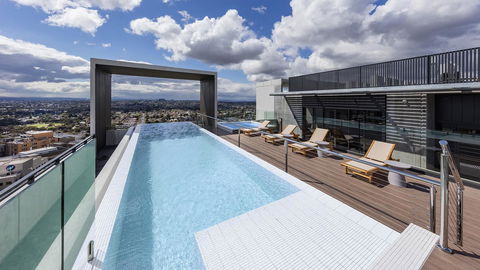 Avani Melbourne Box Hill Residences - Gold Coast 4U 9