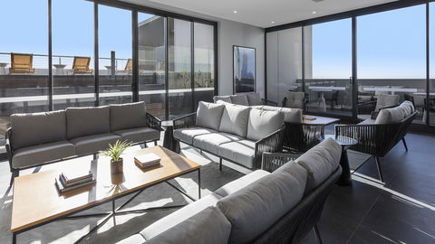 Avani Melbourne Box Hill Residences - Gold Coast 4U 16