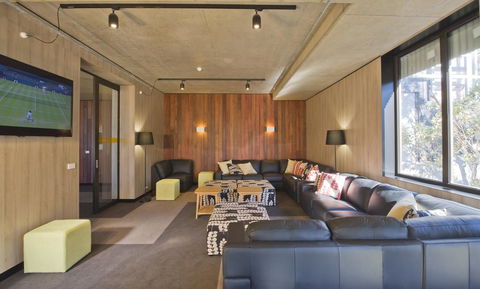 Buller Central Hotel - Gold Coast 4U 12
