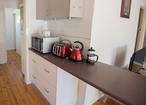 Flora Hill Creek Views - Gold Coast 4U 12