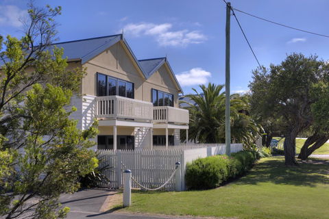 Boathouse Resort Studios And Suites - Accommodation Gold Coast 22