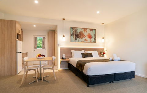 Boathouse Resort Studios And Suites - Accommodation Gold Coast 3