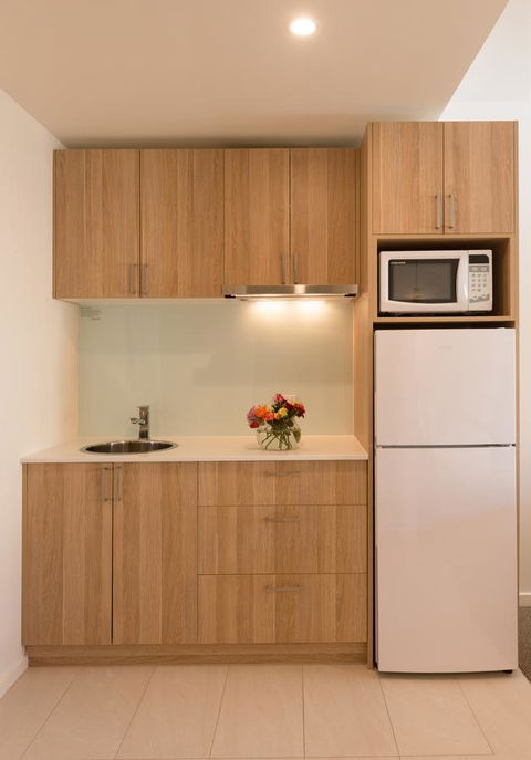 Boathouse Resort Studios And Suites - Accommodation Gold Coast 30