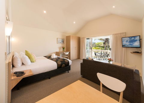 Boathouse Resort Studios And Suites - Accommodation Gold Coast 27