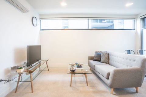 Poplar Apartments - Gold Coast 4U 1