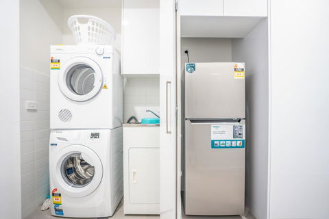 Poplar Apartments - Gold Coast 4U 17