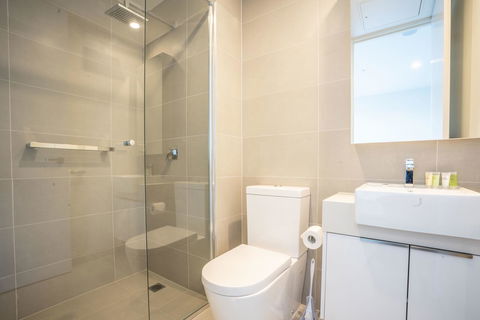 Poplar Apartments - Gold Coast 4U 8