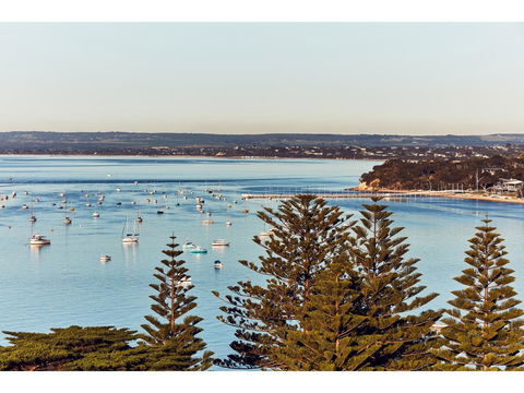 Hotel Sorrento - Accommodation Gold Coast 23