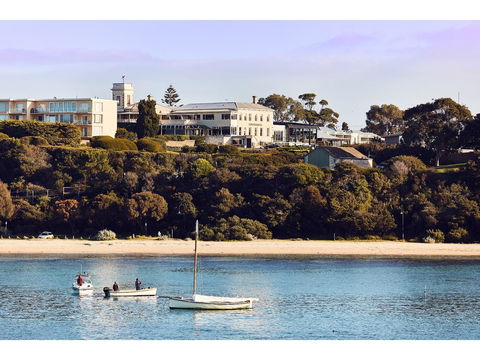 Hotel Sorrento - Accommodation Gold Coast 19