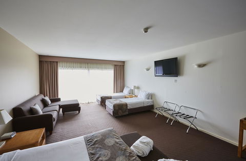 Mornington Hotel - Accommodation Gold Coast 22