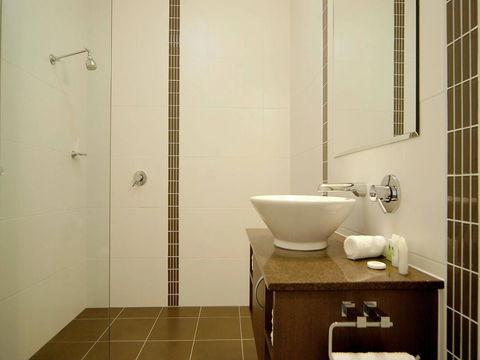 Mornington Hotel - Accommodation Gold Coast 26