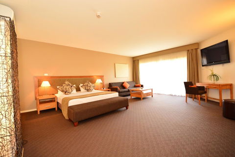 Mornington Hotel - Accommodation Gold Coast 35