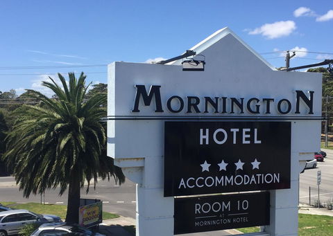 Mornington Hotel - Accommodation Gold Coast 5