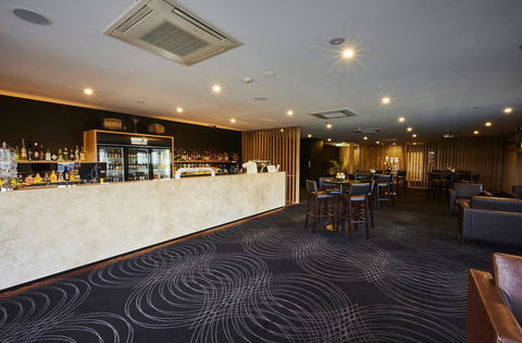 Mornington Hotel - Accommodation Gold Coast 15