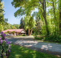 Avalon House - Accommodation Gold Coast