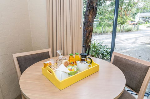Lorne Surf Apartments - Gold Coast 4U 5