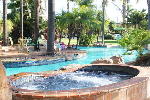 Swan Hill Resort - Gold Coast 4U 14