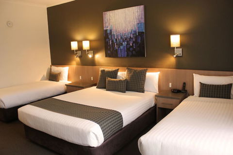 Swan Hill Resort - Gold Coast 4U 19