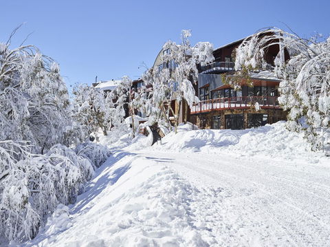 Astra Falls Creek - Gold Coast 4U 3