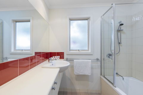 Ramada Resort By Wyndham Phillip Island - Gold Coast 4U 23