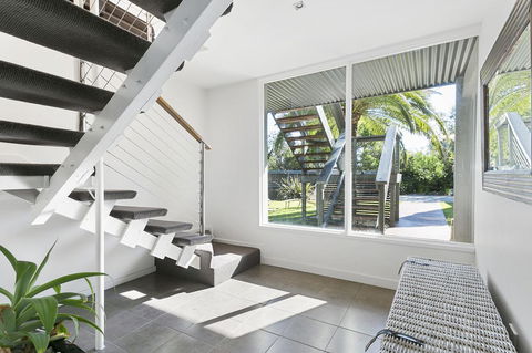 Front Beach House - Accommodation Gold Coast 18