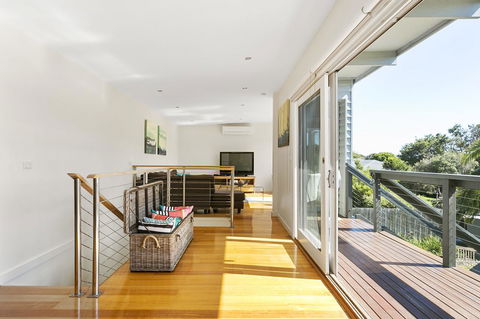 Front Beach House - Accommodation Gold Coast 14