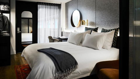 Zagame\'s House - Accommodation Gold Coast 0