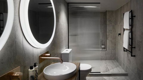 Zagame\'s House - Accommodation Gold Coast 13